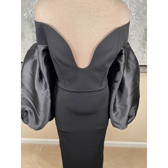 Solace London Mora Off the Shoulder Puff Sleeve Black Maxi Dress Size 4 - Picture 4 of 8
